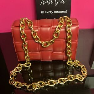 New Basketweave Vegan Leather Chain Bag